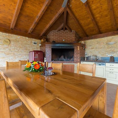 Apartments Villa Elena 3 챠브타트 외부 사진