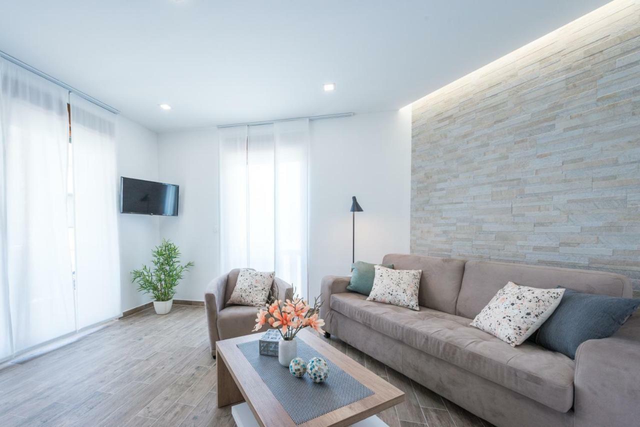 Apartments Villa Elena 3 챠브타트 외부 사진